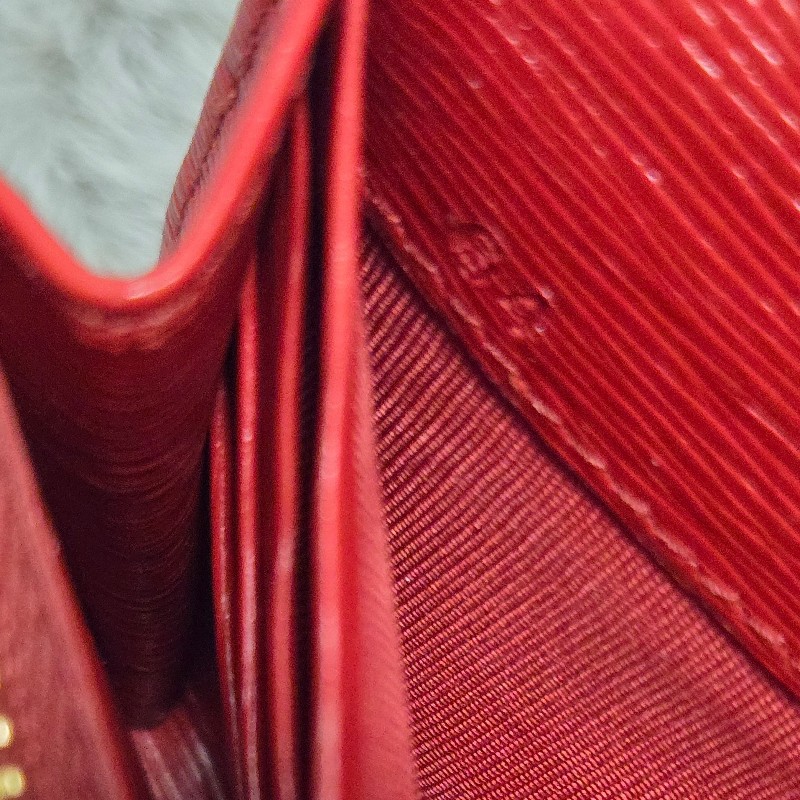 PRADA 釦式掀蓋長夾 發財長夾 紅色 附可拆卸的證件/照片夾-28