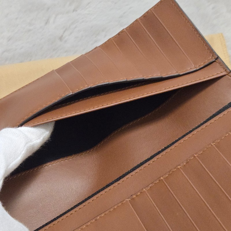 Burberry TB logo 對開長夾-24