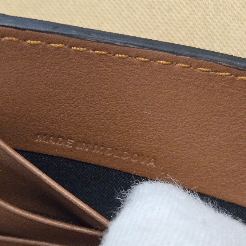 Burberry TB logo 對開長夾-31