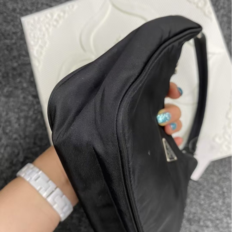 Prada hobo bag-4