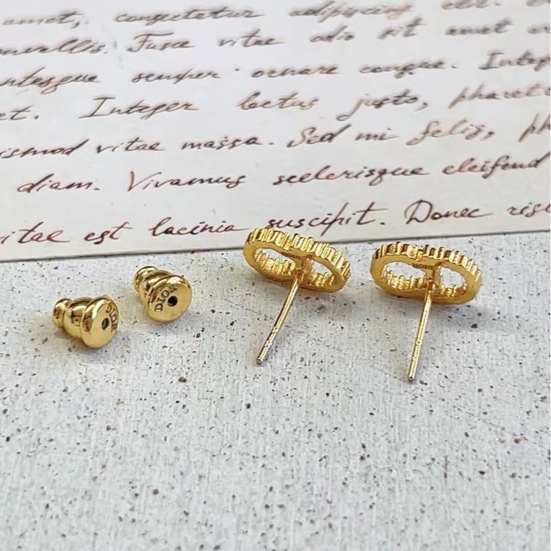 Dior earring-1