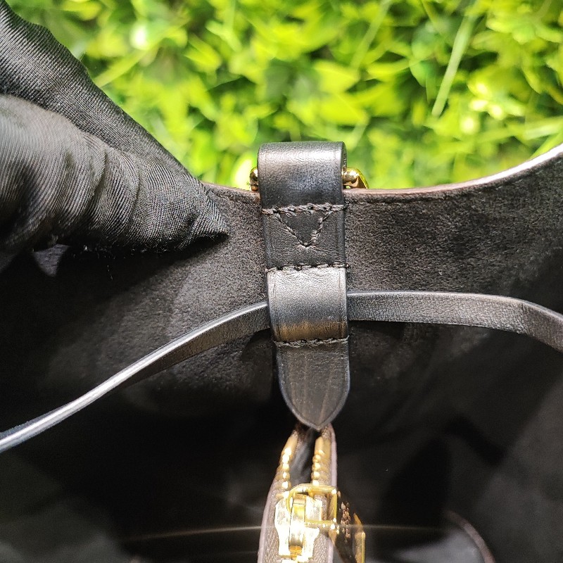 Louis Vuitton Neo Neo MM-19