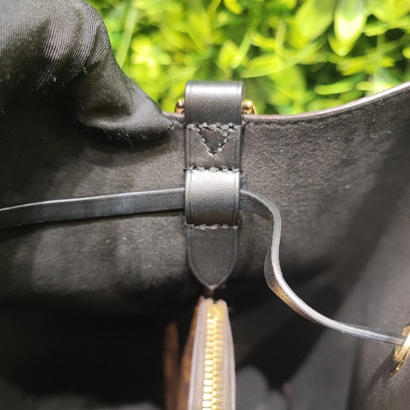 Louis Vuitton Neo Neo MM-20