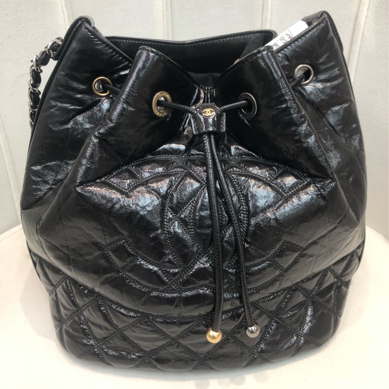 Chanel 油蠟皮水桶袋 大號 XB413-1