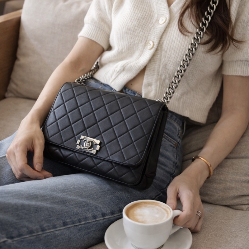 香奈兒絕版孤品🖤帥氣CHANEL黑銀羊皮BOY三層銀鍊斜背包A65442-1