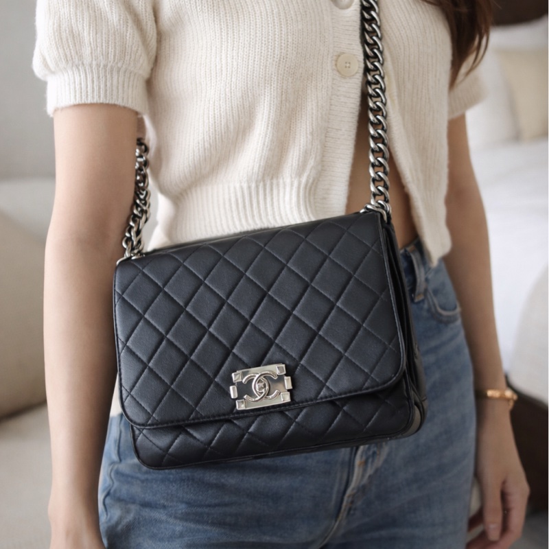 香奈兒絕版孤品🖤帥氣CHANEL黑銀羊皮BOY三層銀鍊斜背包A65442-2