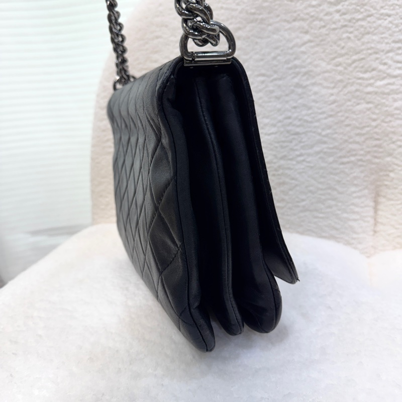 香奈兒絕版孤品🖤帥氣CHANEL黑銀羊皮BOY三層銀鍊斜背包A65442-5