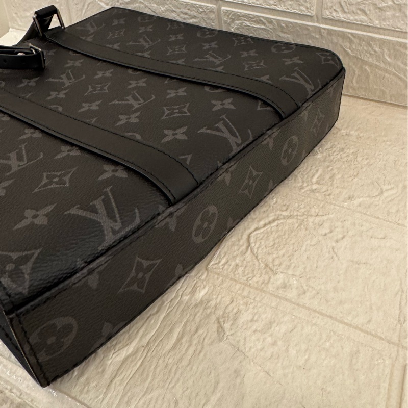 LV黑花紋直式琴譜包-2