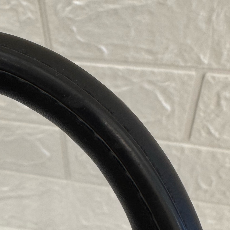 LV黑花紋直式琴譜包-11