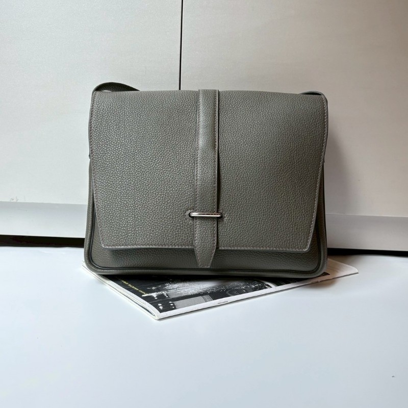Hermes Steve light 灰綠皮革斜背包-0