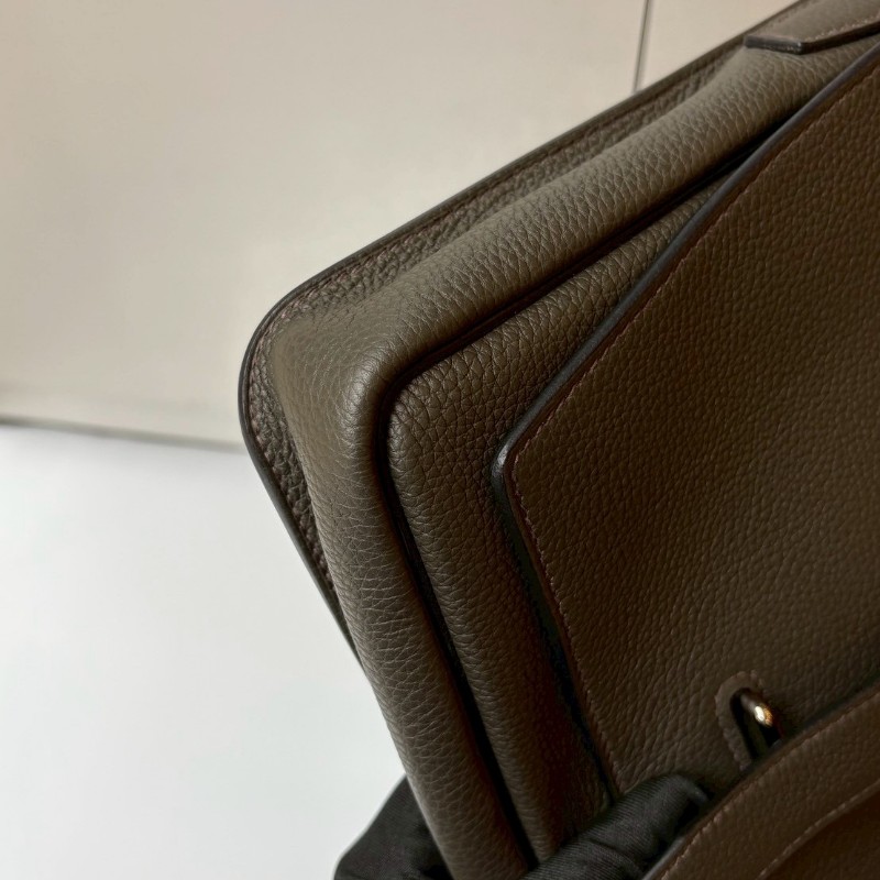 Hermes Steve light 灰綠皮革斜背包-8