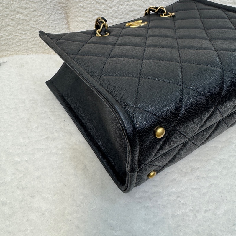 Chanel黑魚子醬牛皮金釦小包吊飾托特包AS4940-6