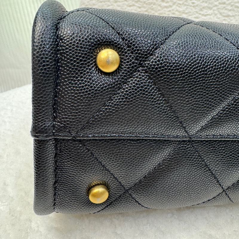 Chanel黑魚子醬牛皮金釦小包吊飾托特包AS4940-26