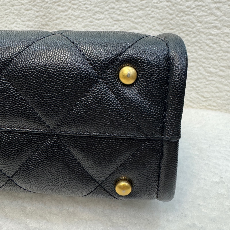 Chanel黑魚子醬牛皮金釦小包吊飾托特包AS4940-27