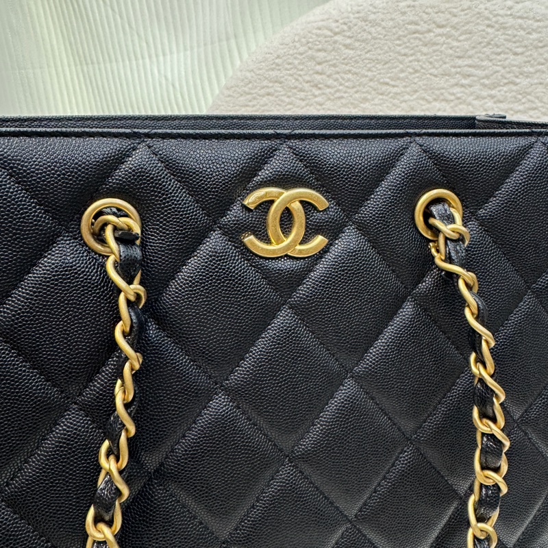 Chanel黑魚子醬牛皮金釦小包吊飾托特包AS4940-28