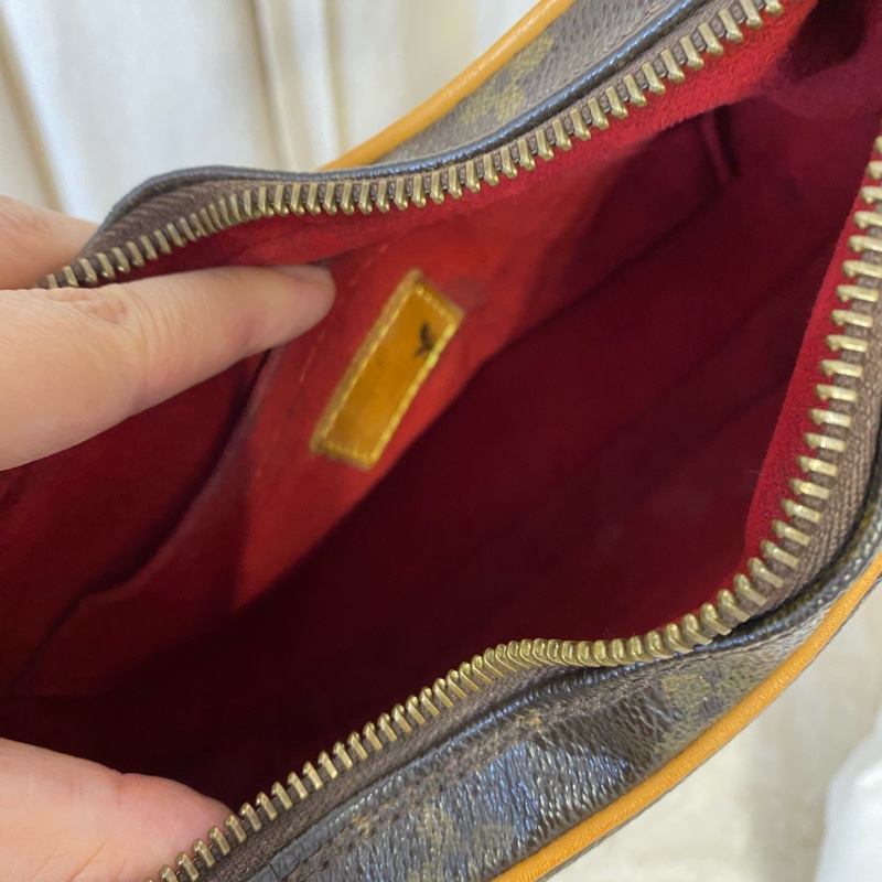 Louis Vuitton 中古款 小號 老花腋下月亮包-5
