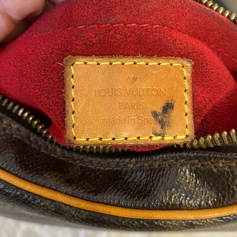Louis Vuitton 中古款 小號 老花腋下月亮包-6