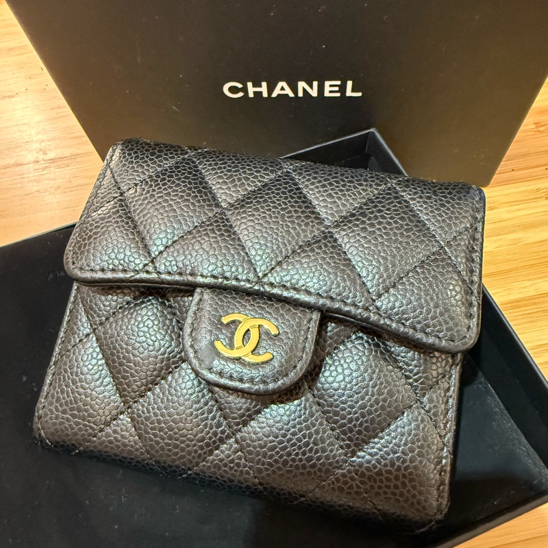 賠售！！！CHANEL香奈兒 經典三折中夾（九成新）荔枝皮金釦-4