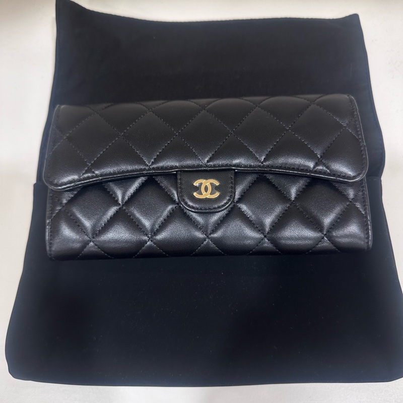 Chanel 小羊皮拉鍊長夾-10