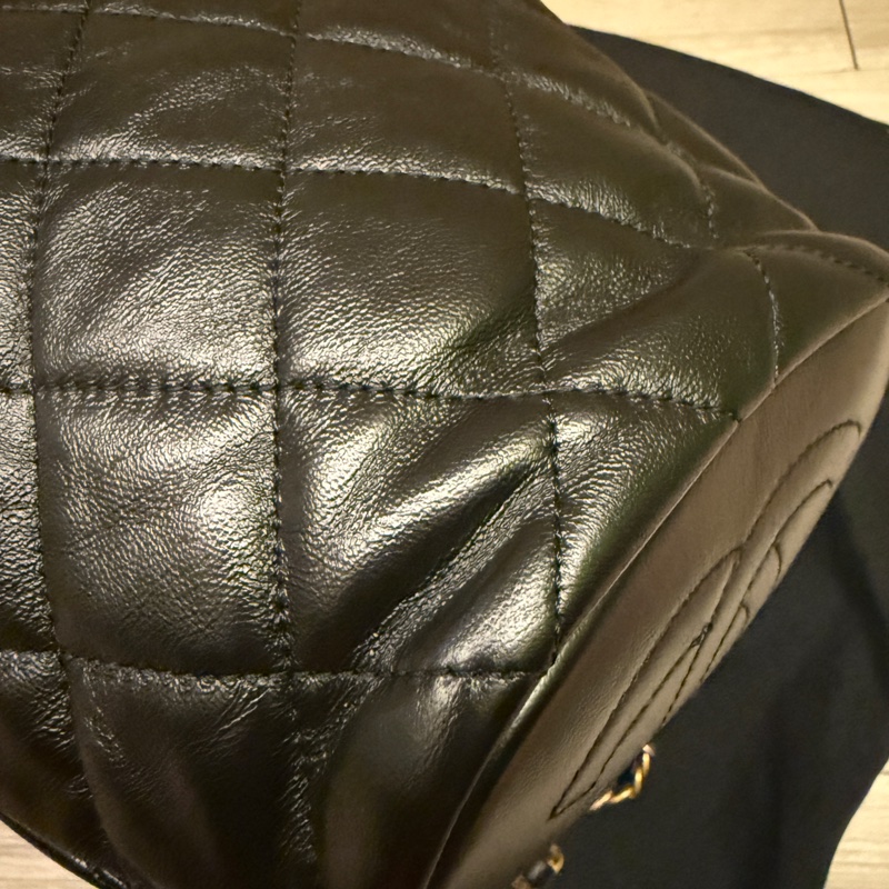 Chanel 香奈兒二手經典黑水桶包雙色鍊後背包斜背包-17