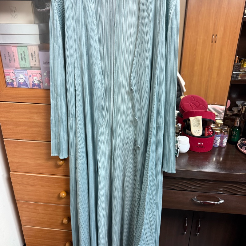 🌺PLEATS PLEASE ISSEY MIYAKE PP18-JA163灰藍色11月季節色開釦大衣🌺-1
