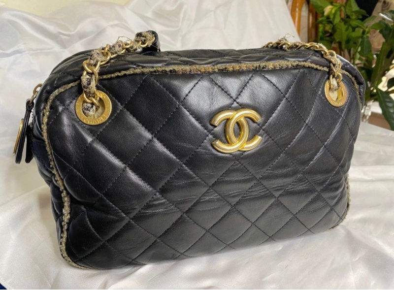 Chanel 新款黑金-0