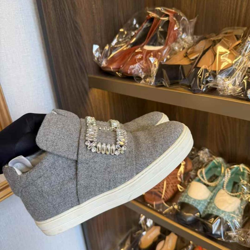 Rv鑽扣樂福鞋 37號 很新-2