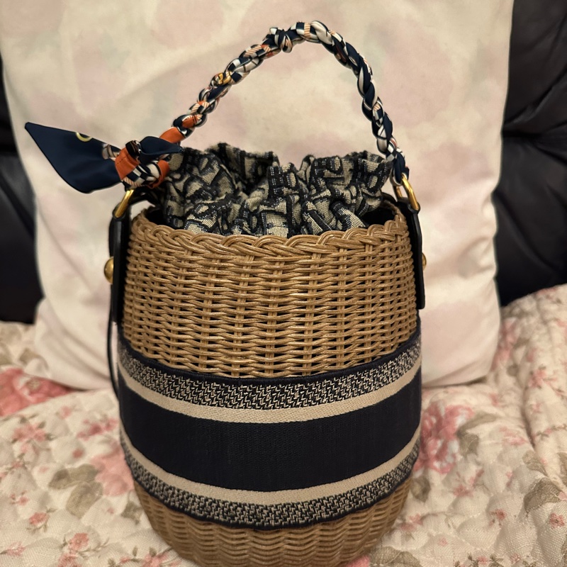 Dior Wicker 水桶包-11