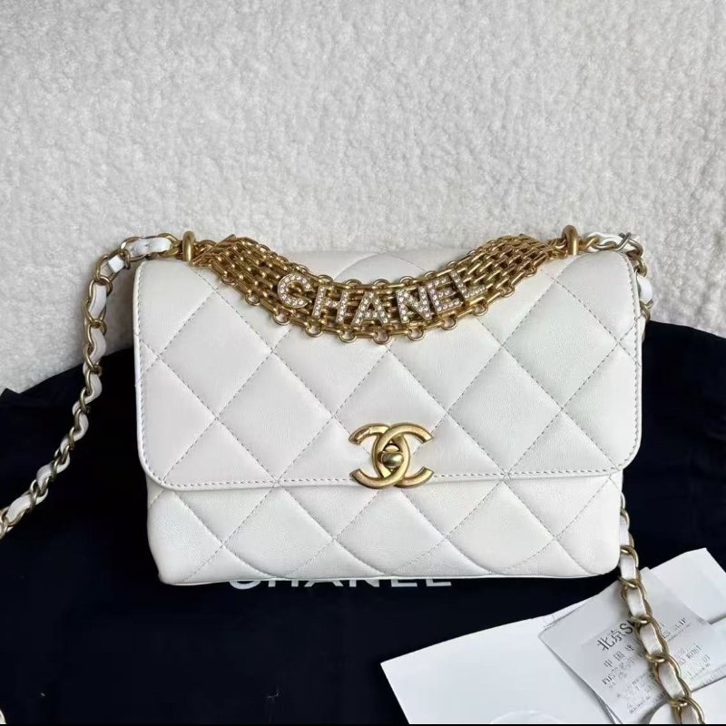 Chanel 22s白色菱格紋金扣水鑽手柄鍊條包 芯片款 99新配件購證塵袋-0