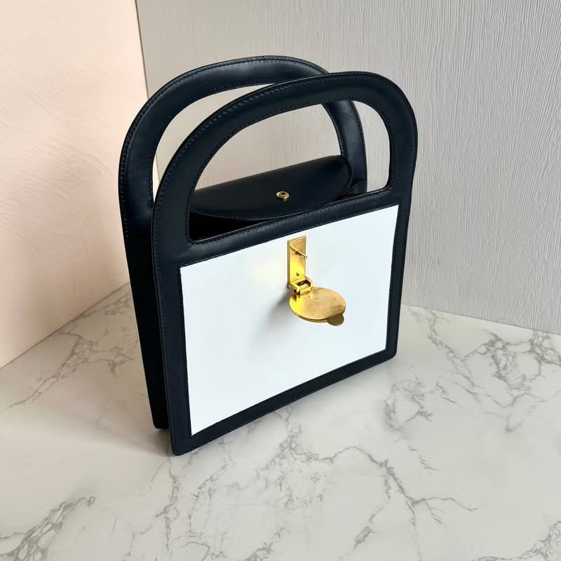 【LA LUNE】絕版中古包 Celine 星球金幣黑白色凱莉包 手提包 古董包 二手包-5
