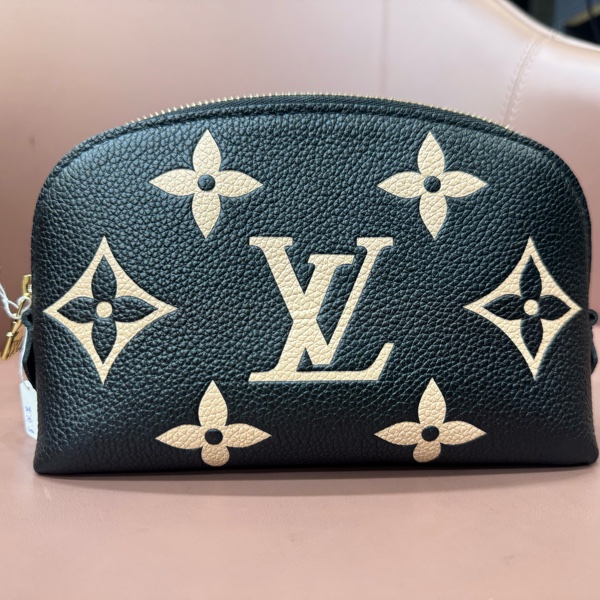 Louis Vuitton-6