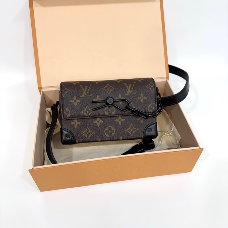 LV原花拚牛皮Steamer插釦斜背包M83613-0