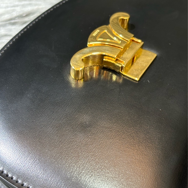 CELINE 110413 TEEN BESACE CLEA Box TRIOMPHE 凱旋門金釦 黑色牛皮 肩背包 斜背包手拿包-22