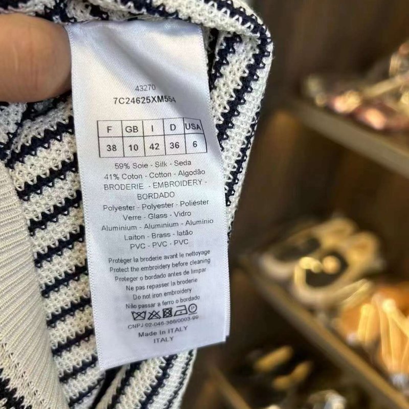 Dior 針織連身裙 原價十萬左右 尺寸38碼 非常新-0