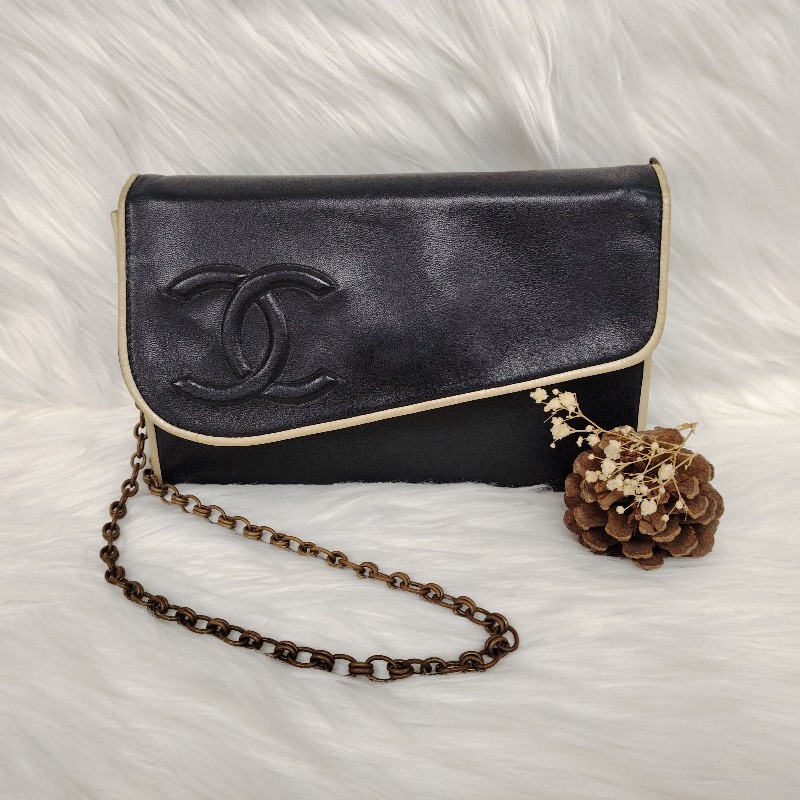 Chanel 香奈兒 中古 黑色牛皮翻蓋鏈條包（無鐳射標）-0