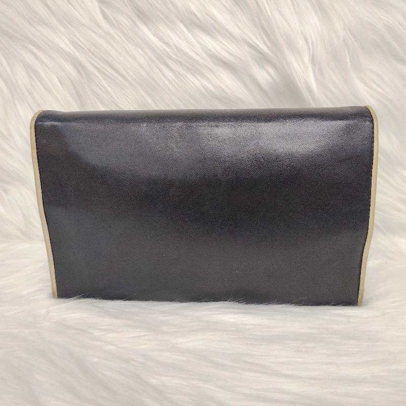 Chanel 香奈兒 中古 黑色牛皮翻蓋鏈條包（無鐳射標）-1
