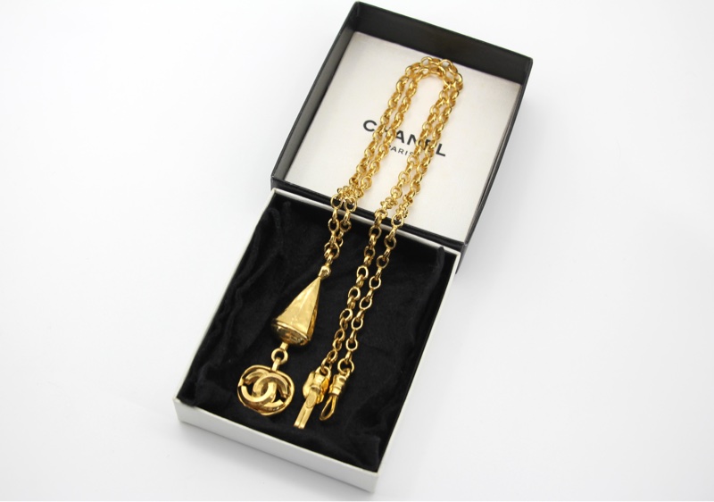 Chanel Vintage 96P鍍金圓錐形長頸鏈-11