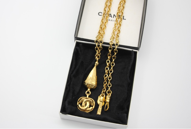 Chanel Vintage 96P鍍金圓錐形長頸鏈-13