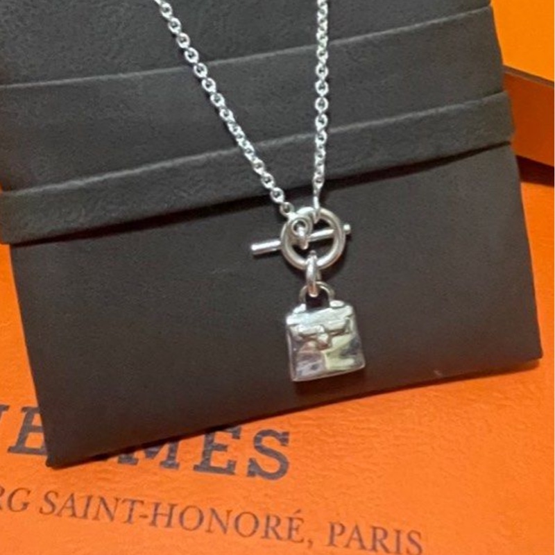 Hermes Kelly sliver necklace-3
