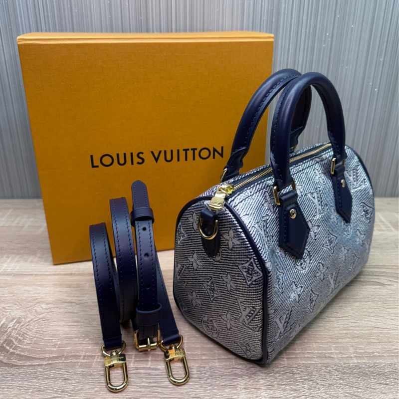 LV M23069 speedy 20 限量稀有炫彩丹寧配色波士頓手提斜背包-2