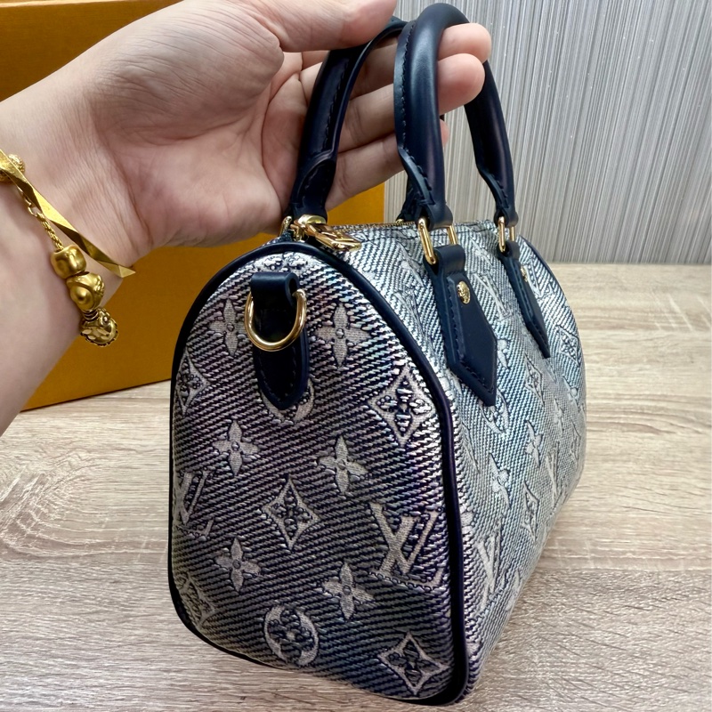 LV M23069 speedy 20 限量稀有炫彩丹寧配色波士頓手提斜背包-7