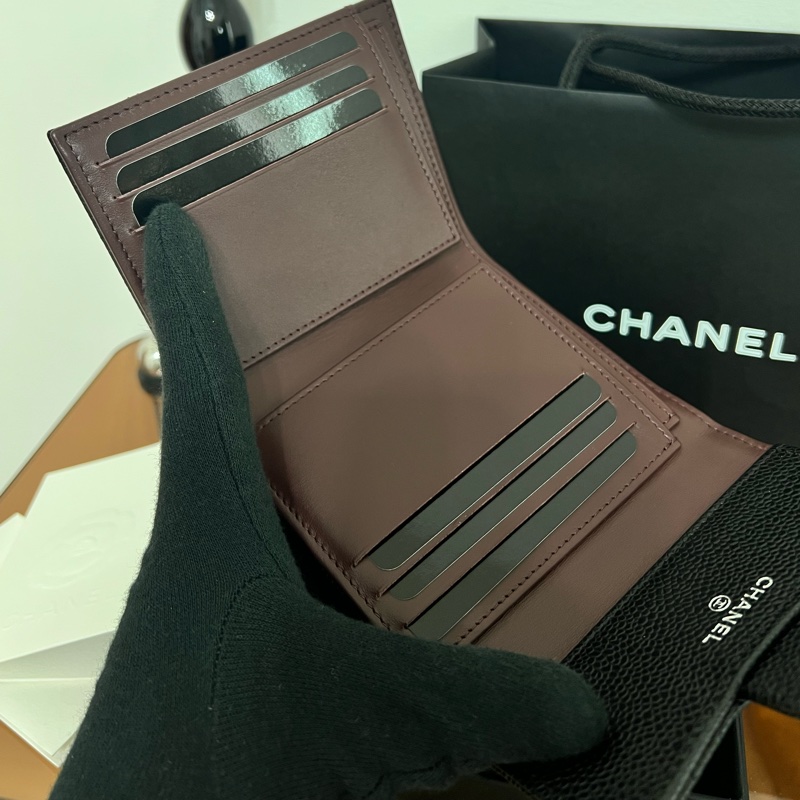 全新｜Chanel荔枝銀扣三折短夾 全配附購證-4