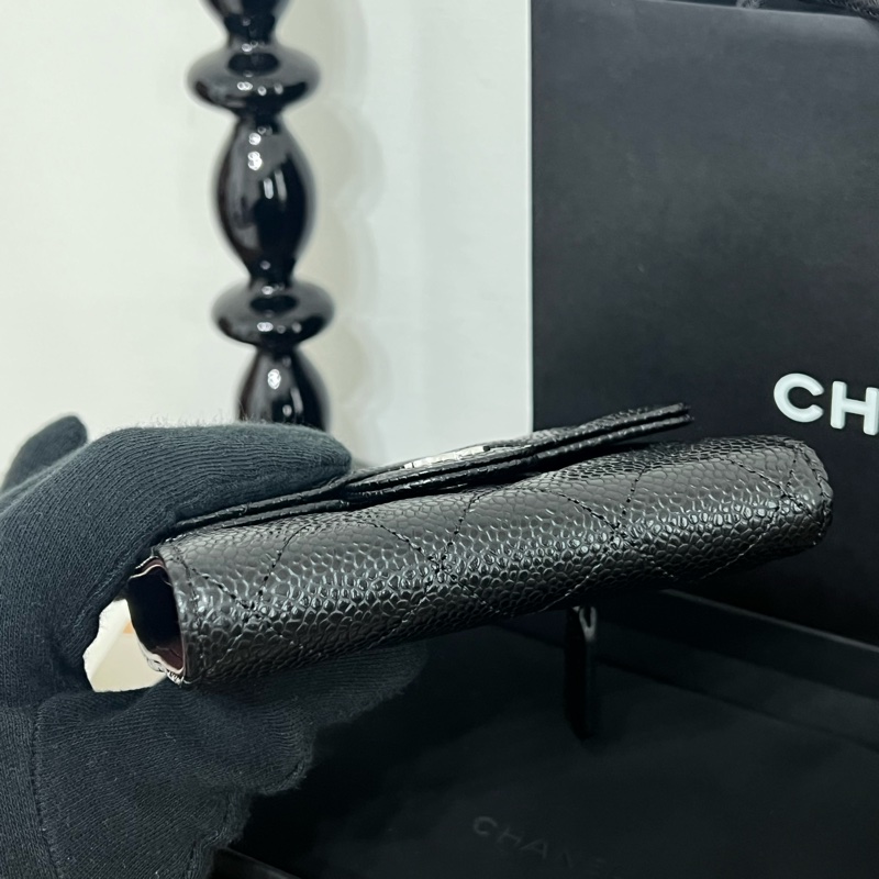 全新｜Chanel荔枝銀扣三折短夾 全配附購證-10