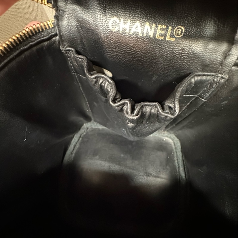Chanel 化妝包（有卡、配不原裝金色揹鍊）-9