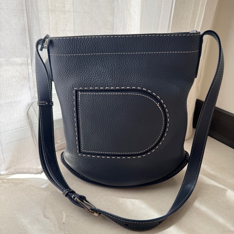 Delvaux 德爾沃 Pin Daily 中號 水桶包 深藍
