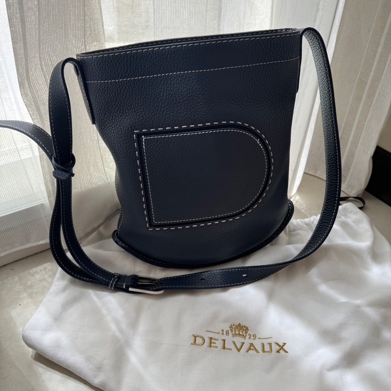 Delvaux 德爾沃 Pin Daily 中號 水桶包 深藍-8