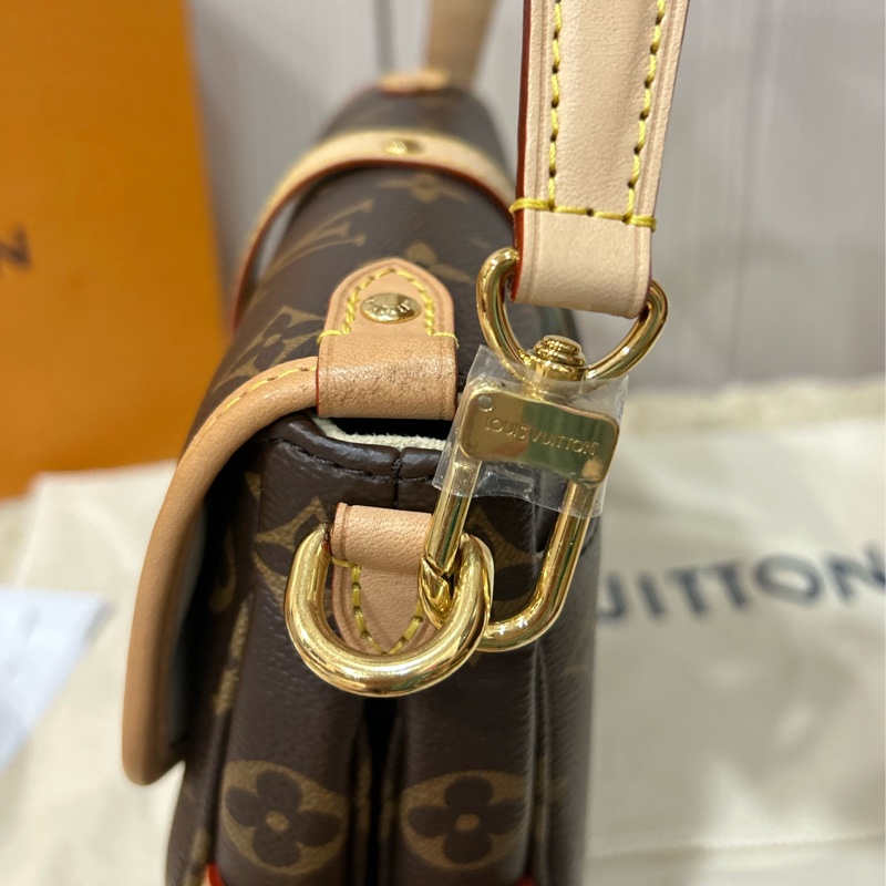 LV saumur BB晶片款 雙子星 老花馬鞍包 loui vuitton-12
