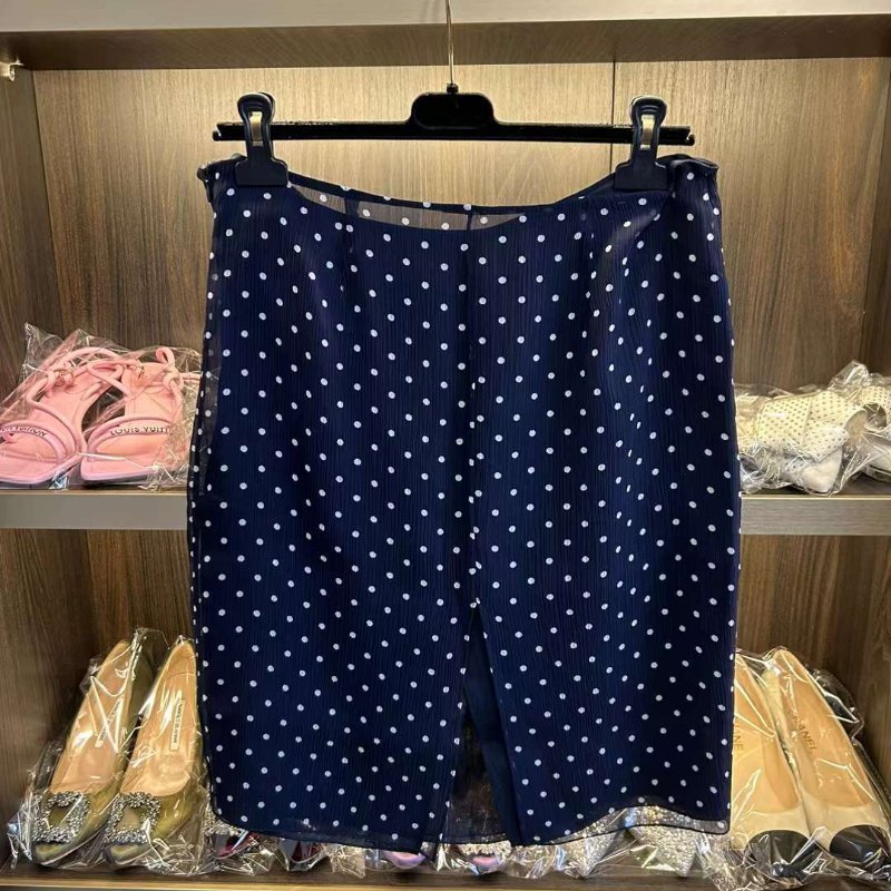 MIUMIU 裙 全新閒置 尺碼42-1
