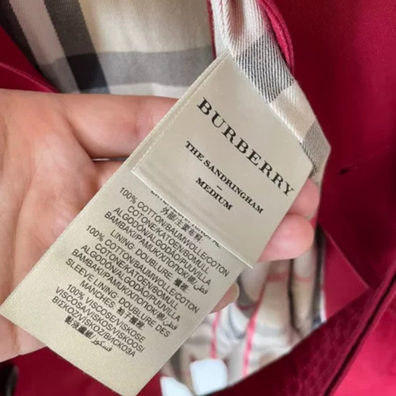 Burberry 紅色風衣外套 UK4號 衣長81，胸圍92以内 原價近七萬二-1