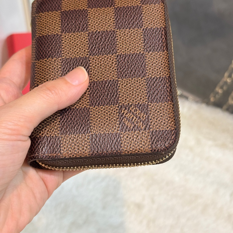 LV🤎超級無敵好用的拉鍊零錢包 中短夾 咖啡棋盤格-25